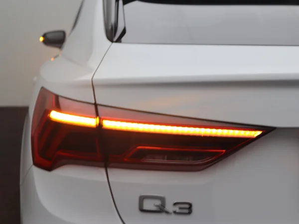 AUDI Q3 Sportback (2021) — foto 17 van 32