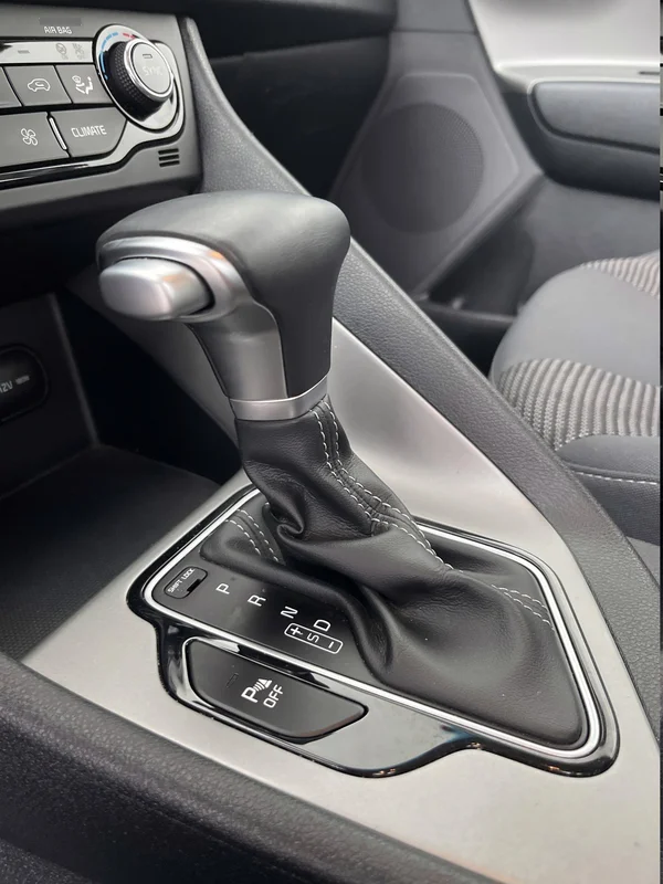Kia Niro HEV (2019) — foto 31 van 76