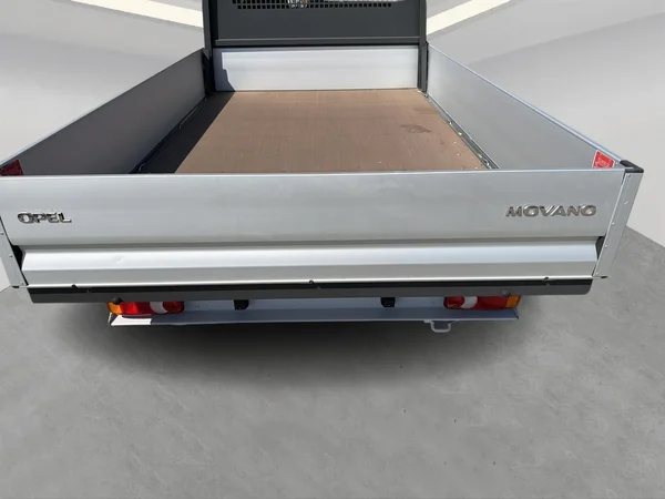 Opel Movano (2025) — foto 15 van 17