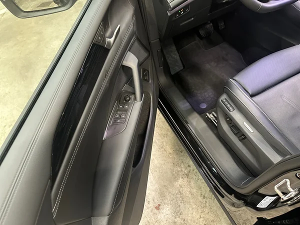 VOLKSWAGEN Tiguan (2026) — foto 5 van 15