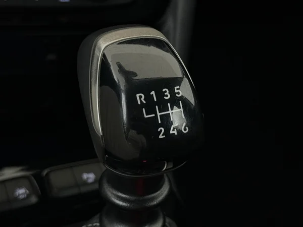 OPEL Mokka (2021) — foto 4 van 27