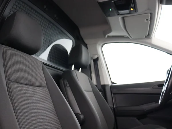 VOLKSWAGEN Caddy Maxi Van (2025) — foto 12 van 14