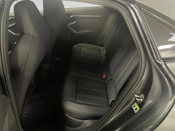 AUDI A3 Sedan (2025) — foto 5 van 15