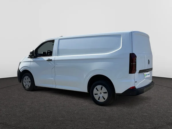 VOLKSWAGEN Transporter T7 28 Fou Swb (2026) — foto 16 van 19