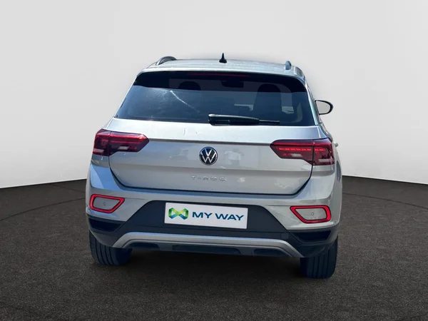 VOLKSWAGEN T-Roc (2023) — foto 18 van 19