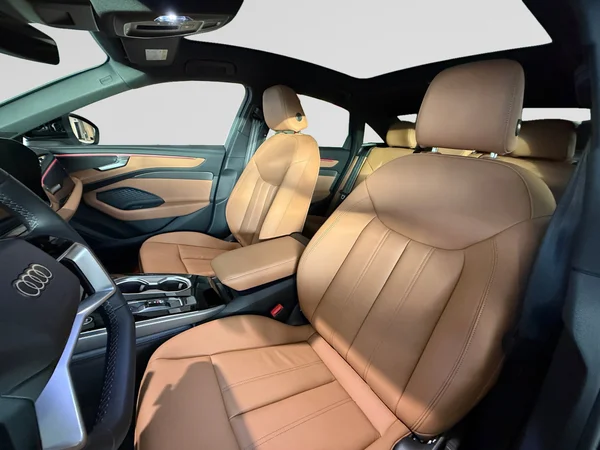 AUDI A6 e-hybrid (PHEV) (2026) — foto 17 van 21