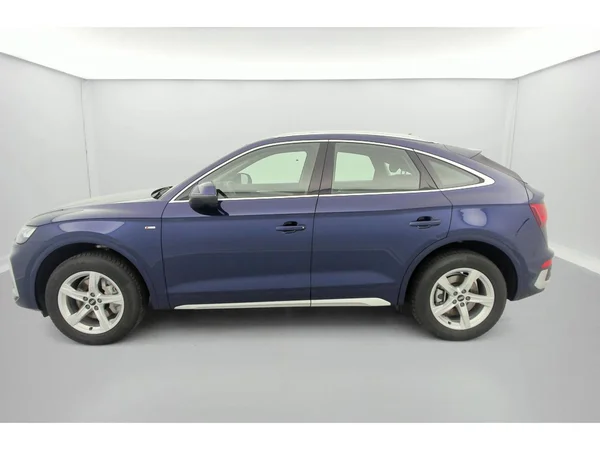 AUDI Q5 Sportback (2022) — foto 31 van 36