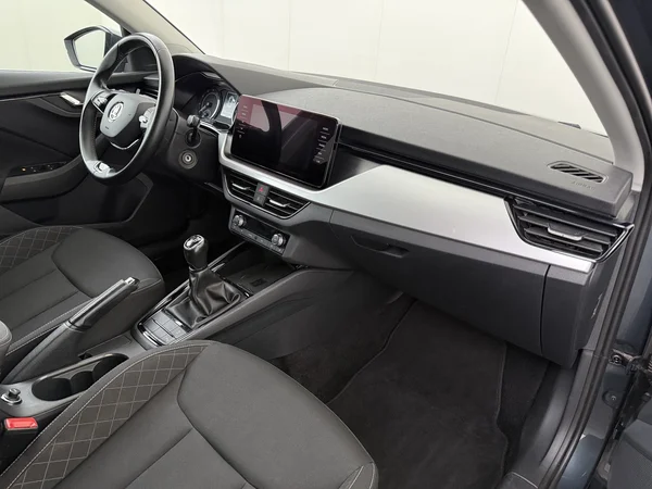 SKODA Scala (2021) — foto 3 van 25
