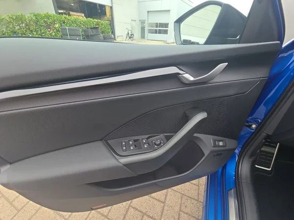 SKODA Octavia Combi (2025) — foto 21 van 24