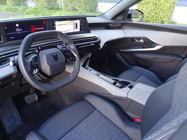 Peugeot 5008 (2025) — foto 4 van 30