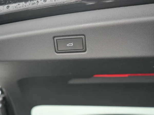 VOLKSWAGEN ID.7 Tourer (2026) — foto 8 van 39