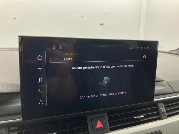 AUDI A4 Avant (2022) — foto 6 van 36