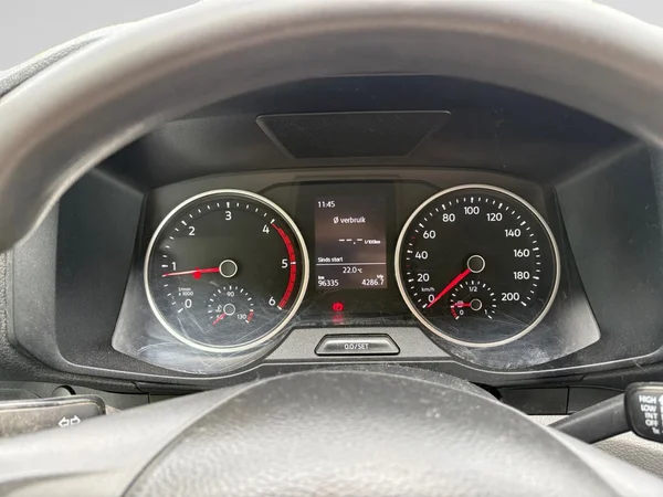 VOLKSWAGEN Crafter 35 Fourgon Mwb Hr (2020) — foto 18 van 18