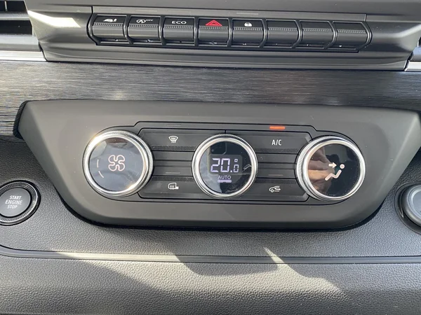 Renault Trafic (2025) — foto 11 van 20