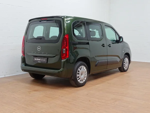 Opel Combo Life (2024) — foto 24 van 27