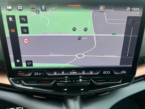 CUPRA Tavascan (2026) — foto 5 van 22