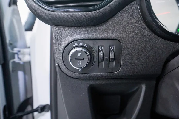 Opel Crossland (2021) — foto 15 van 64