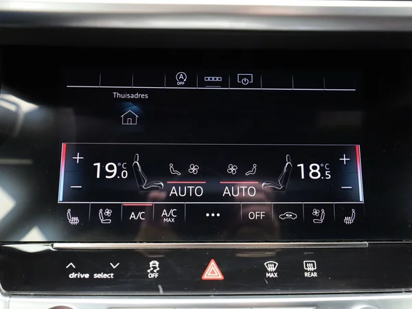 AUDI RS6 Avant (2022) — foto 19 van 19