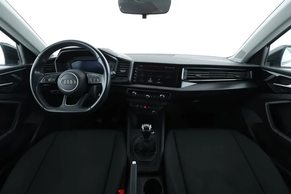 Audi A1 (2023) — foto 3 van 16