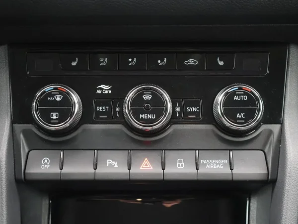 Škoda Kodiaq (2023) — foto 14 van 32