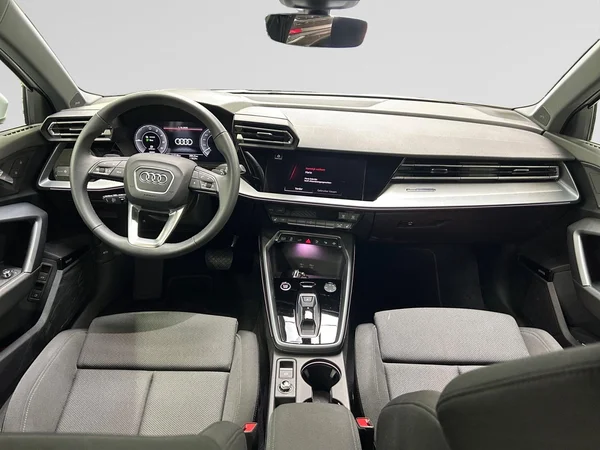 AUDI A3 Sportback (2025) — foto 13 van 15
