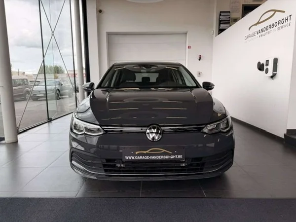 Volkswagen Golf (2024) — foto 12 van 23