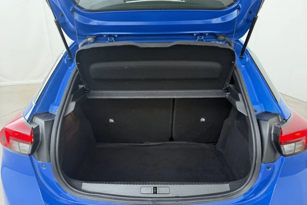 Opel Corsa (2025) — foto 20 van 24