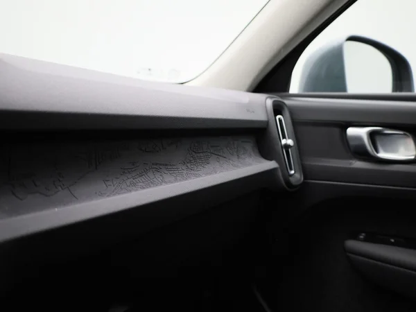 Volvo XC40 (2021) — foto 20 van 41