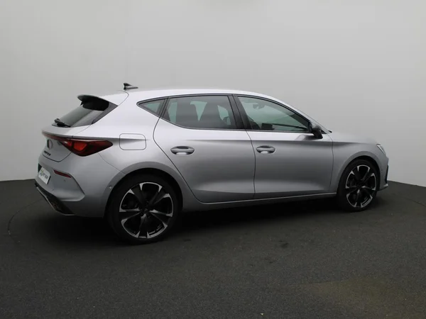 CUPRA Leon e-Hybrid (PHEV) (2021) — foto 14 van 20