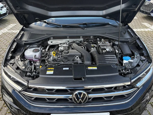 VOLKSWAGEN T-Roc (2025) — foto 15 van 24