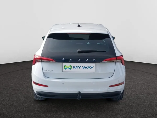 SKODA Scala (2022) — foto 16 van 21