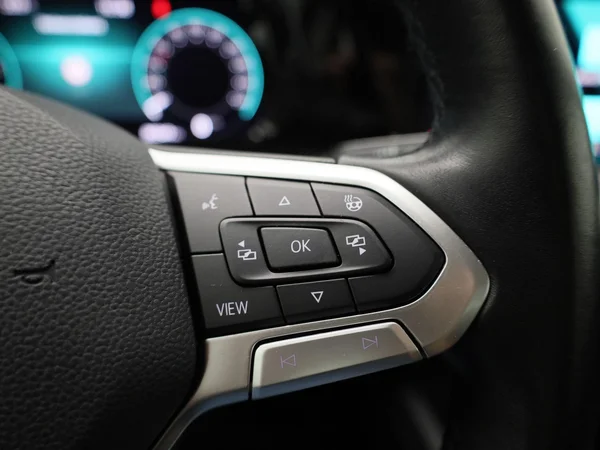 Volkswagen Golf (2021) — foto 11 van 43