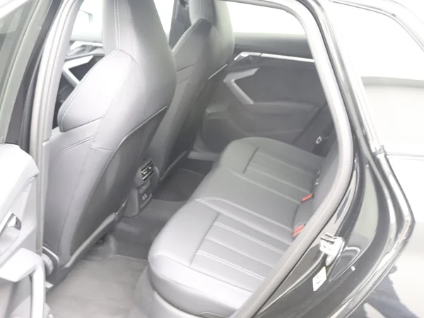 AUDI A3 Sportback PHEV (2025) — foto 2 van 25