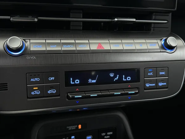 HYUNDAI Kona (2025) — foto 18 van 27