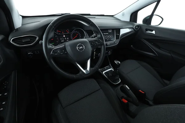 Opel Crossland X (2022) — foto 2 van 16