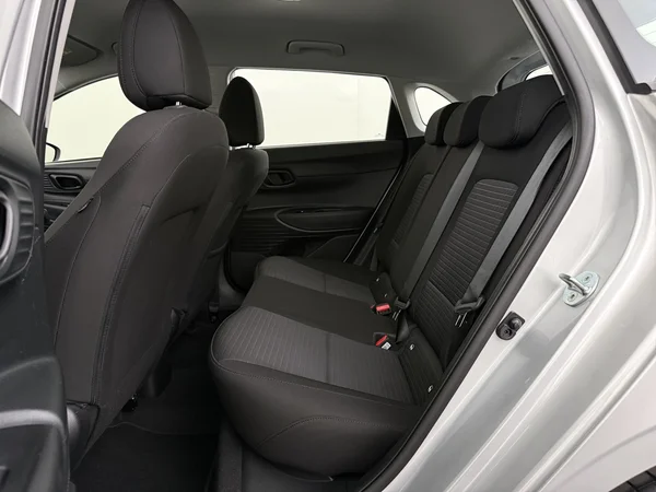 HYUNDAI i20 (2022) — foto 5 van 25