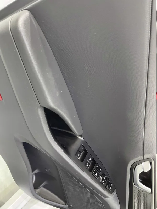 Hyundai Ioniq PHEV (2018) — foto 49 van 54