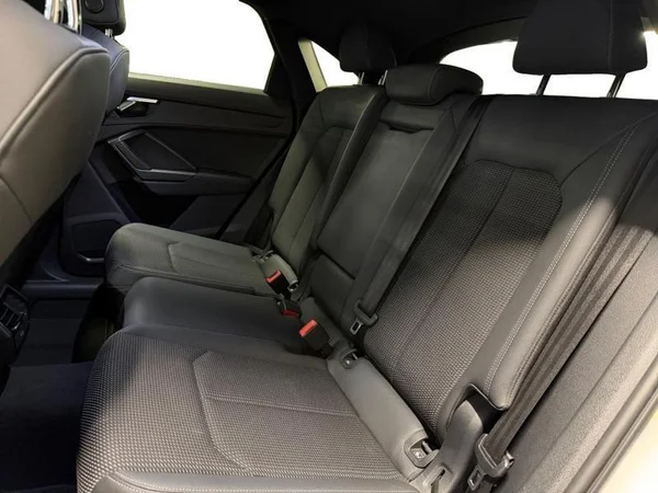 AUDI Q3 Sportback (2020) — foto 6 van 29