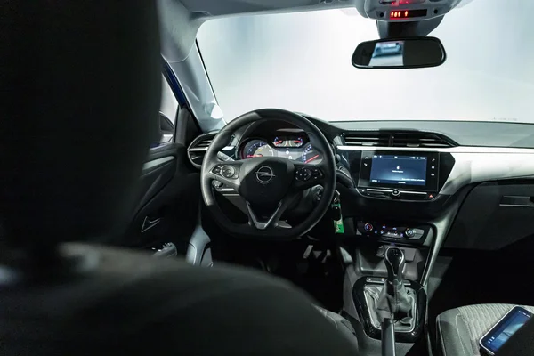 Opel Corsa (2022) — foto 13 van 28
