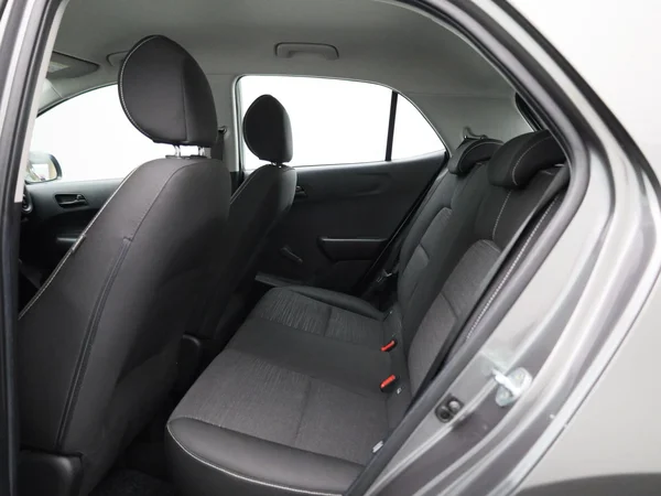 Kia Picanto (2021) — foto 2 van 36