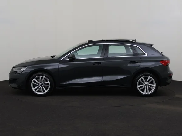 AUDI A3 (2021) — foto 12 van 24