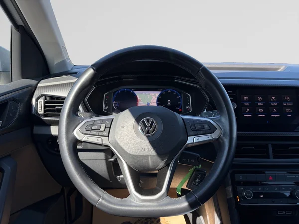 VOLKSWAGEN T-Cross (2019) — foto 10 van 11