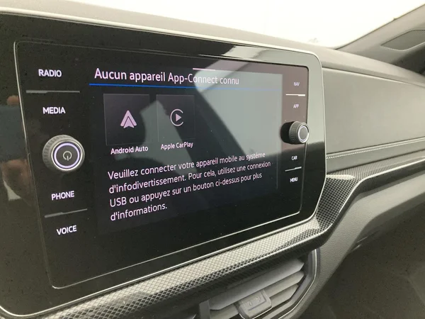 VOLKSWAGEN T-Cross (2025) — foto 11 van 36