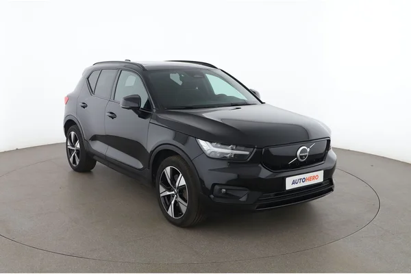 Volvo XC40 (2021) — foto 14 van 16