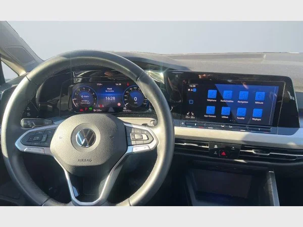 Volkswagen Golf VIII (2021) — foto 4 van 25