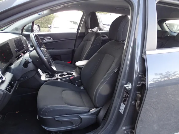 Kia Sportage (2023) — foto 3 van 26