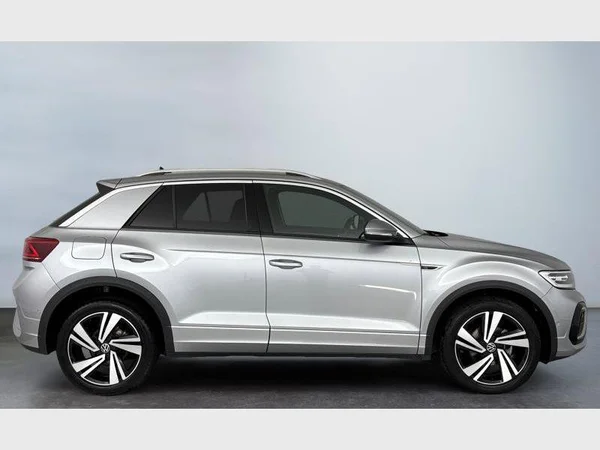 Volkswagen T-Roc (2025) — foto 18 van 23