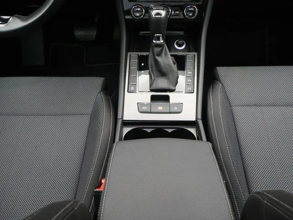 Škoda Superb (2024) — foto 11 van 34