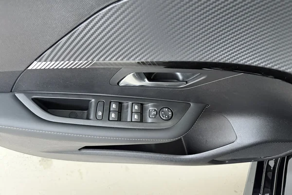 Peugeot 208 (2025) — foto 8 van 19
