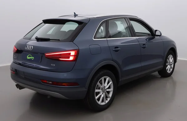 Audi Q3 (2018) — foto 43 van 47
